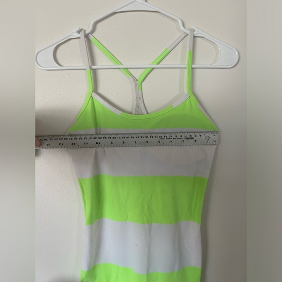 Lululemon Power Y Tank - Picture 4 of 9